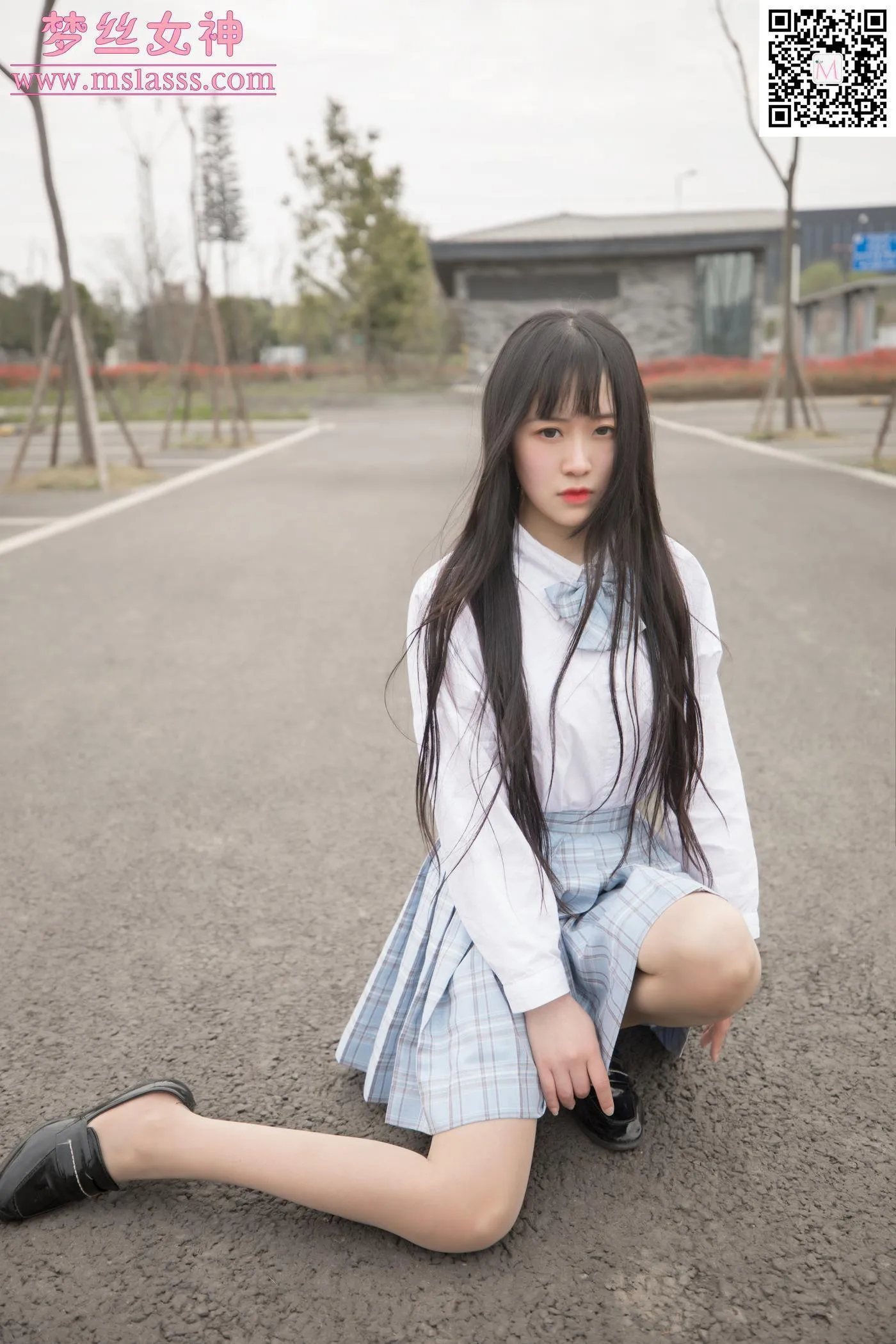 [MSLASS梦丝女神] 2020.03.22 NO.102 仟仟 JK小女神 [69P]插图2